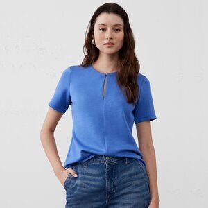 2/$30 Banana Republic Soft Touch Crew Neck Top Santa Monica Blue Small #A1361